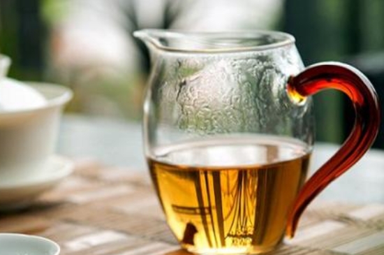 福鼎白茶能長時間悶泡嗎，老白茶可以悶著喝嗎？