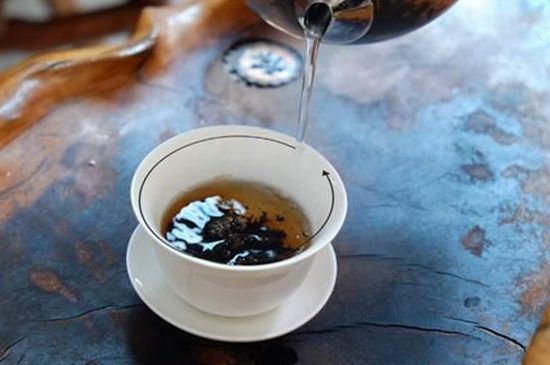 喝茶茶桌上的禮儀有哪些，泡茶待客十大禮儀不可不做！