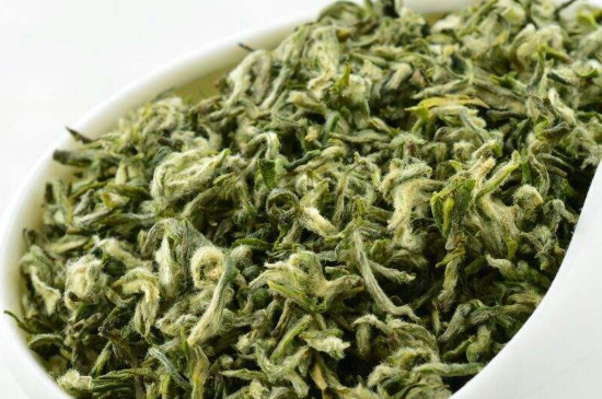 真假碧螺春泡水后區(qū)別，蘇州洞庭碧螺春怎樣鑒別好壞？