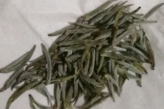過期茶葉的八大妙用，過期的陳茶葉還能干什么用？