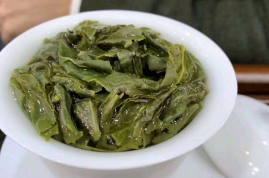 用紙巾辨別香精鐵觀音，鐵觀音香精如何分辨方法