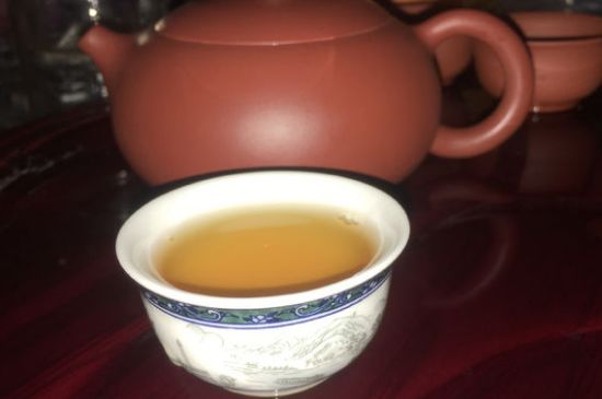 200一斤的茶葉算不算好，兩百一斤買的是中低檔茶