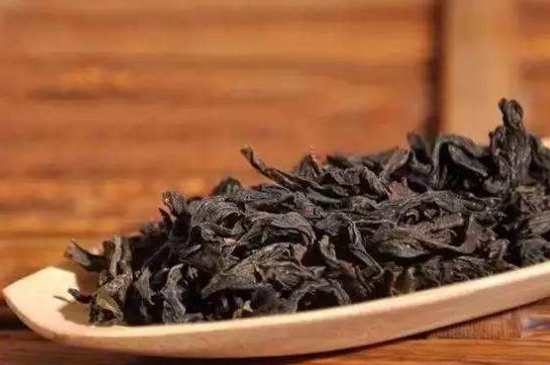 怎樣炭焙巖茶？揭秘武夷巖茶的炭焙技藝