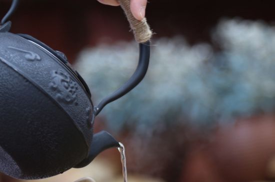 鐵壺是泡茶還是煮茶，鐵壺泡茶好嗎