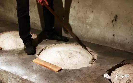 怎樣炭焙巖茶？揭秘武夷巖茶的炭焙技藝