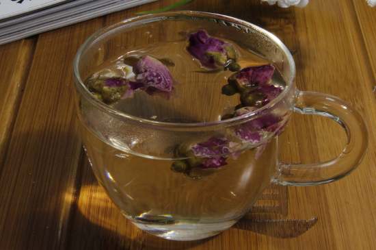 怎么判斷玫瑰花茶好不好，玫瑰花茶怎么樣鑒別