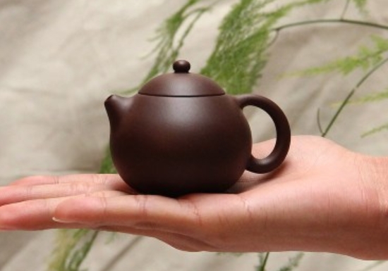 宜興紫砂壺四大經(jīng)典壺型叫什么，傳統(tǒng)紫砂四大名壺介紹