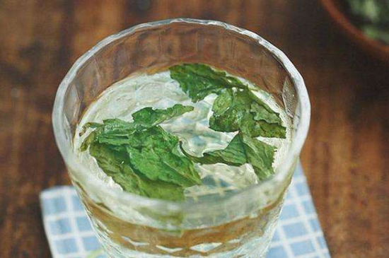 荷葉茶每天喝多少合適，什么時(shí)候喝最好？