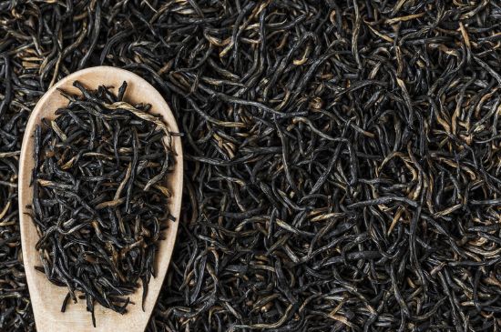 紅茶放置10年還能喝嗎，多年過期紅茶居然還能喝？