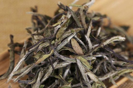 什么人不能喝白茶，白茶不宜什么人喝？