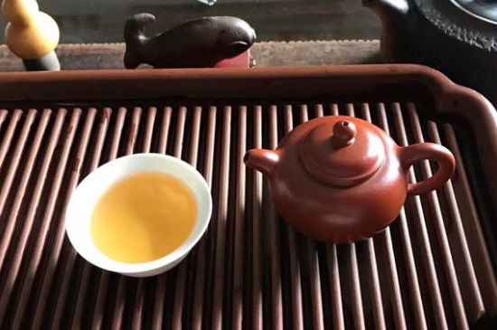 正山小種適合女人喝嗎，女人經常喝正山小種茶好嗎