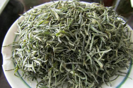 竹葉青和毛尖的區(qū)別，毛尖和竹葉青怎么分辨？