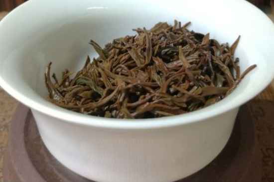 正山小種適合女人喝嗎，女人經常喝正山小種茶好嗎