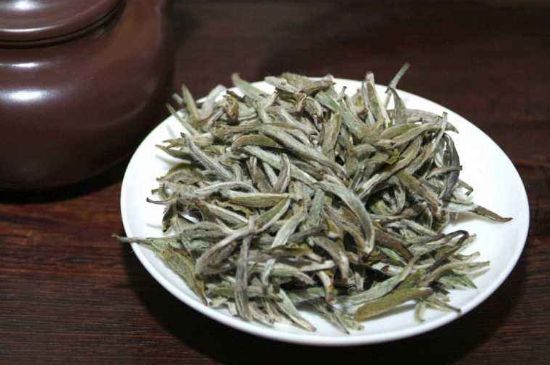 什么人不能喝白茶，白茶不宜什么人喝？