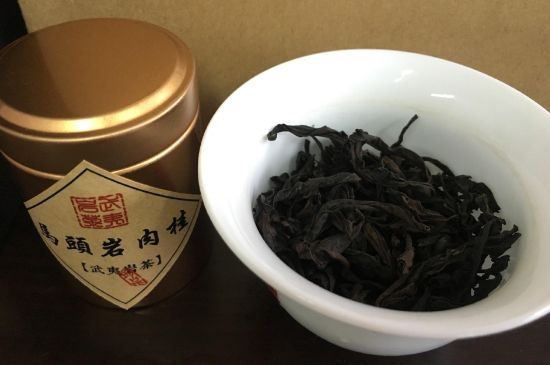 拼配的馬頭巖肉桂，還配叫馬肉嗎？請叫它“馬頭巖大紅袍”