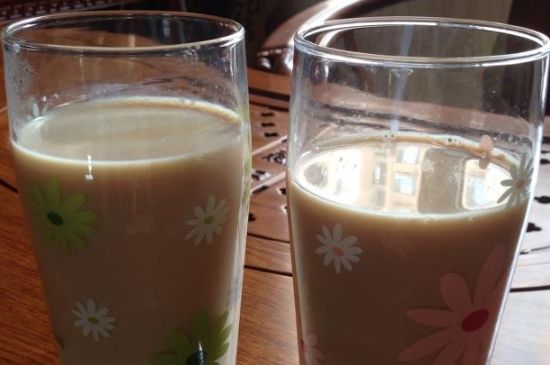 紅茶加奶的危害，紅茶加牛奶有副作用嗎