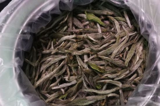新白毫銀針和老白毫銀針的區(qū)別，新老白毫銀針的品質(zhì)特征