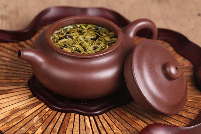 紫砂壺如何開壺，正確的<a href=http://m.pnhxqw.com/chaju/zisha/ target=_blank class=infotextkey>紫砂壺開壺</a>方法